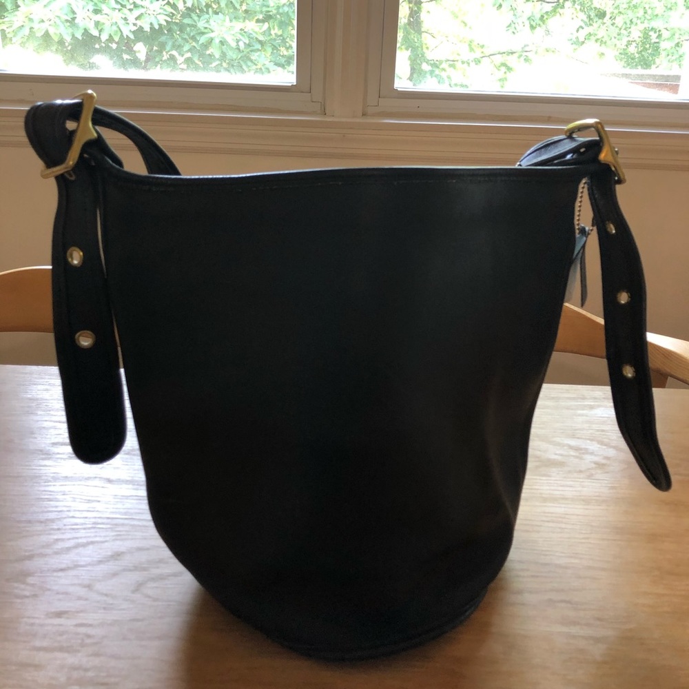 VINTAGE AUTHENTIC COACH “Large Duffle Sac” Bag